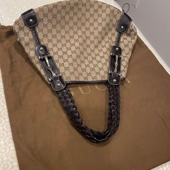 Gucci Handbag - Picture 2 of 3